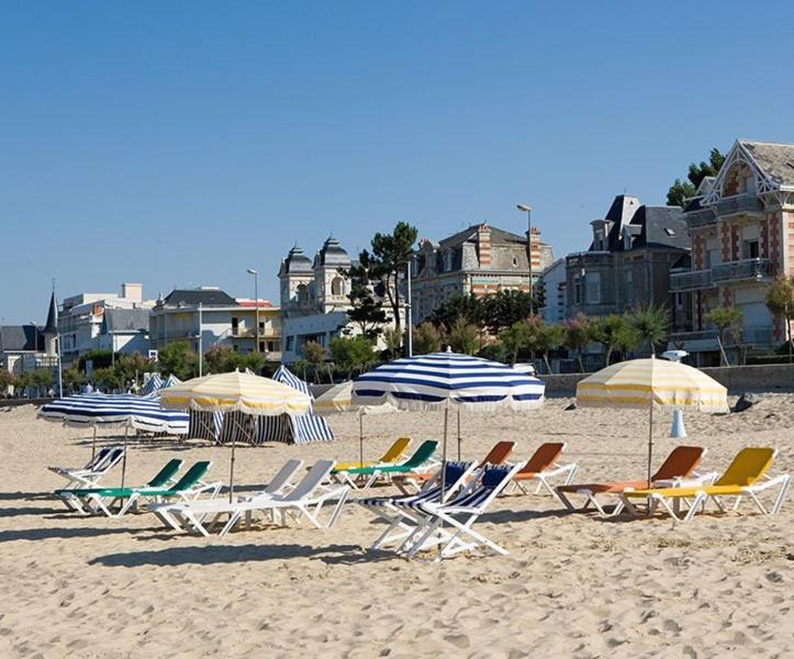 Royan - Appartement Vue Mer - Proximite Plage Et Parking Privatif Exterior foto