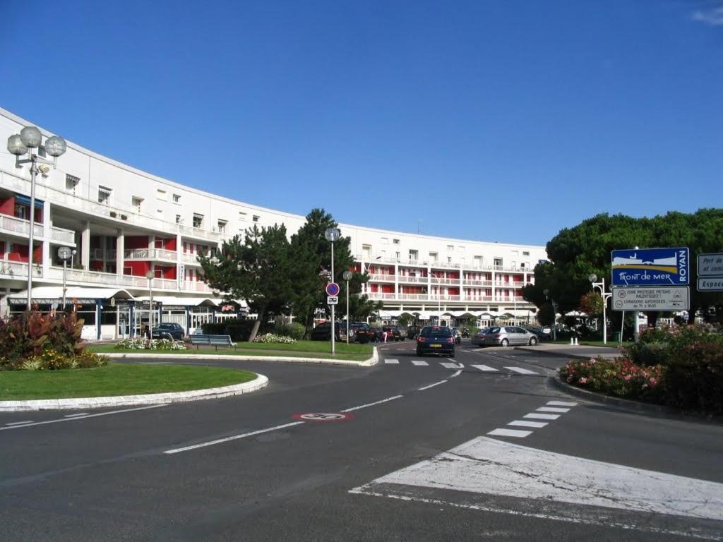 Royan - Appartement Vue Mer - Proximite Plage Et Parking Privatif Exterior foto