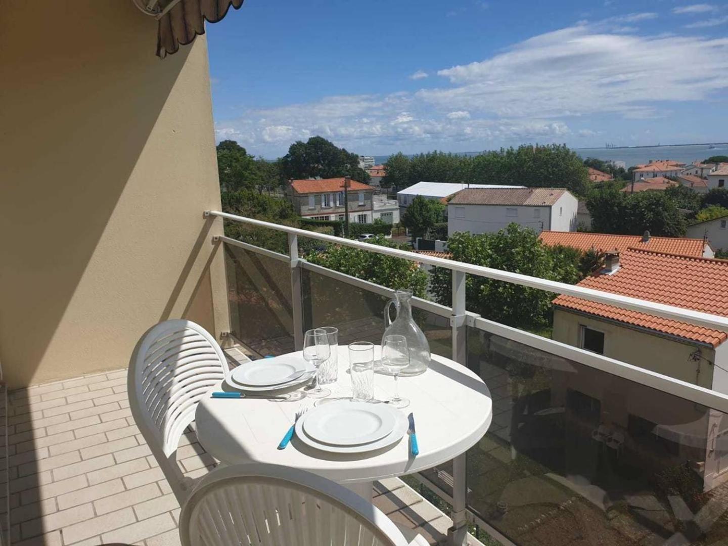 Royan - Appartement Vue Mer - Proximite Plage Et Parking Privatif Exterior foto